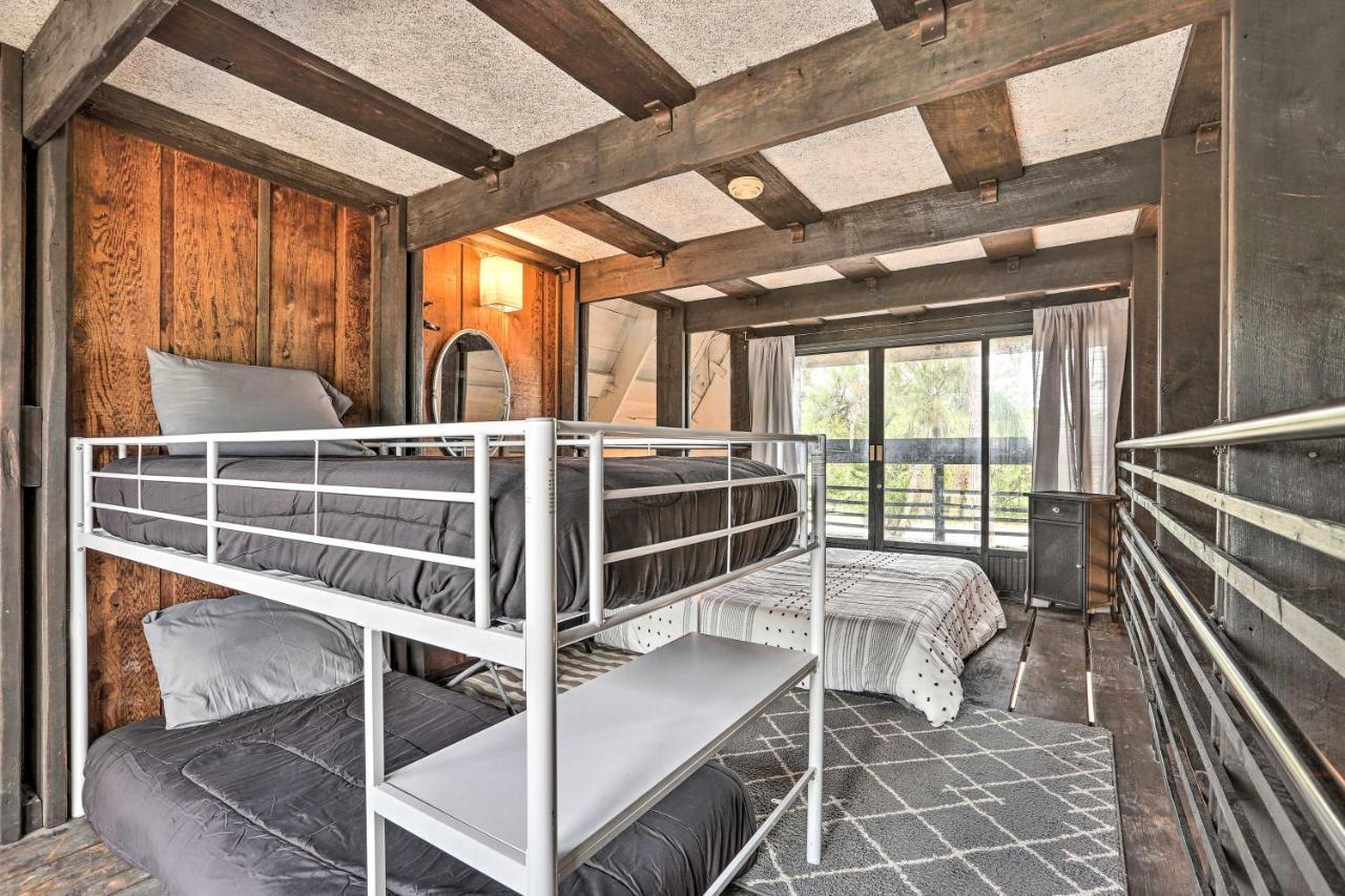 Authentic Clewiston Home With Outdoor Game Room Экстерьер фото