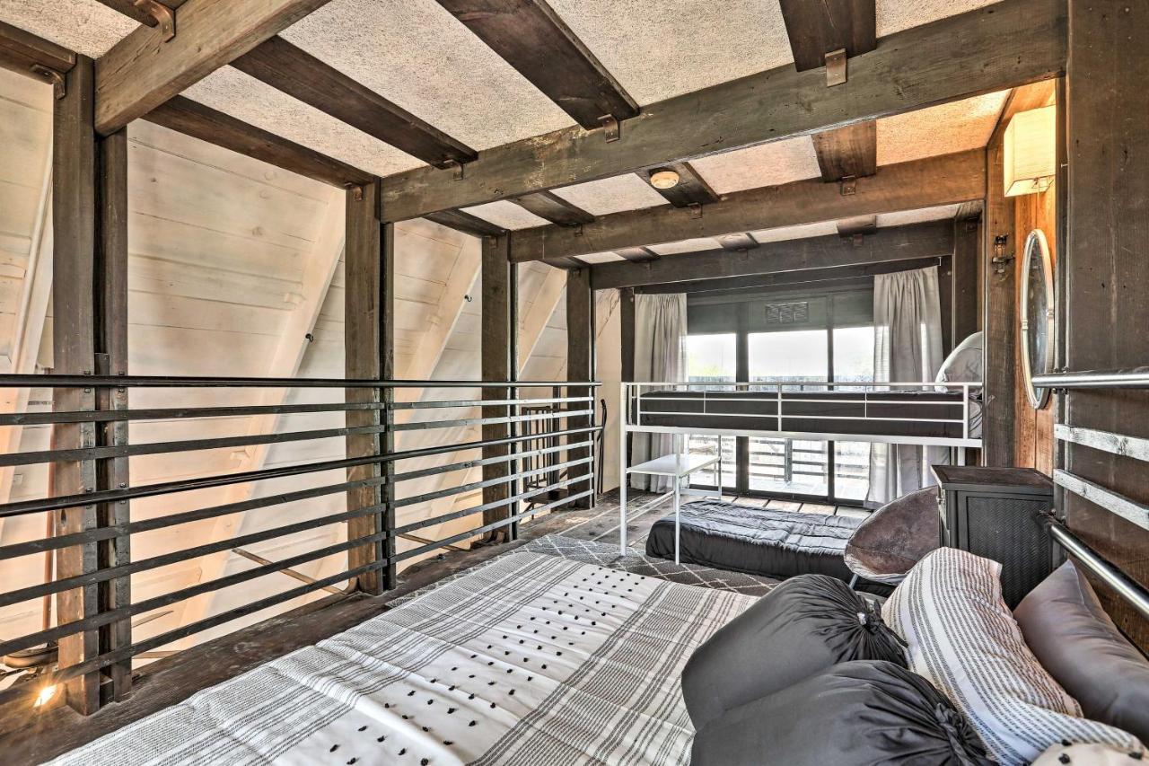 Authentic Clewiston Home With Outdoor Game Room Экстерьер фото